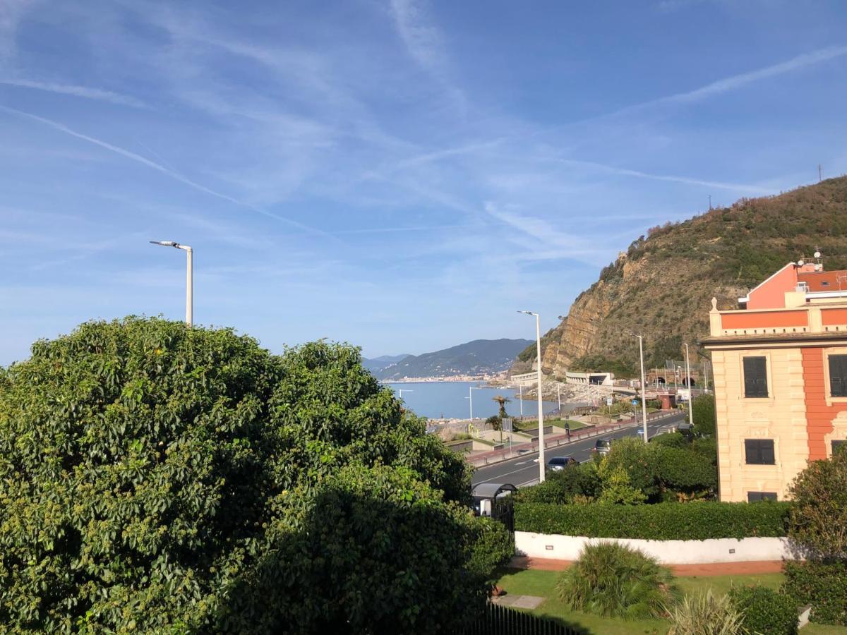 Appartement Finestre Sul Mare Tra Portofino E Le 5 Terre à Sestri Levante Extérieur photo